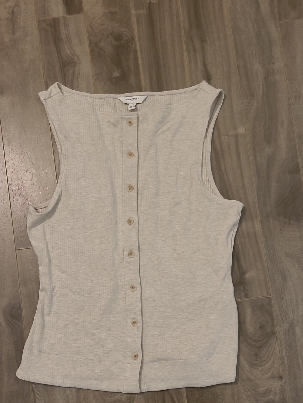 Banana Republic Neutral Button-Front Sleeveless Tank